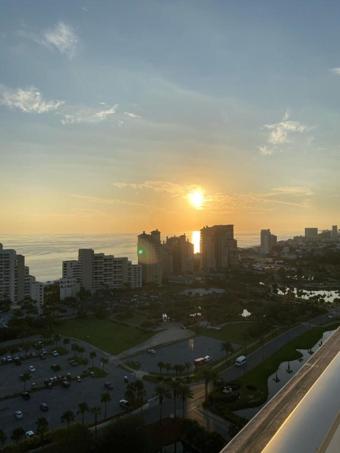 Ocean View Luxurious Condo-Best Location + Balcony Destin Exterior foto